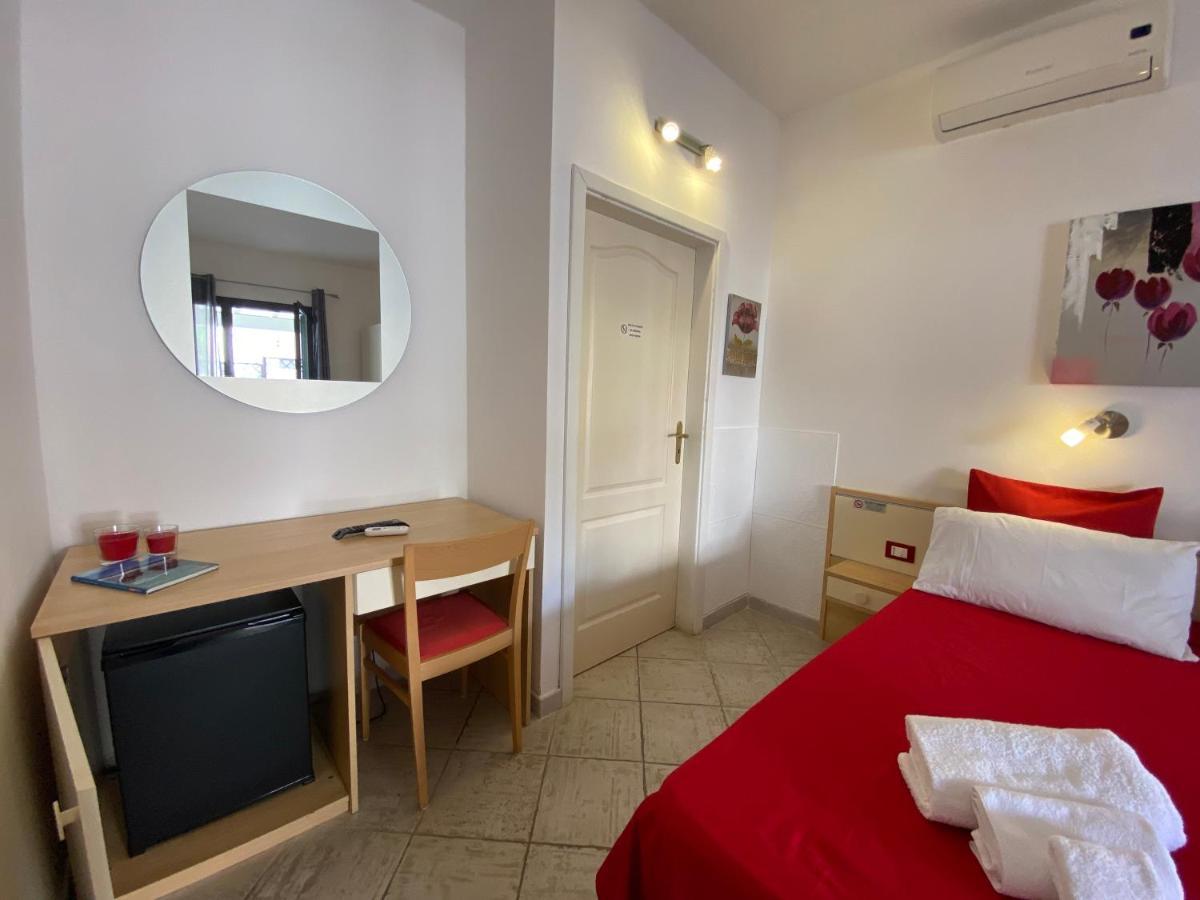 B&B Petite Maison Posada  Esterno foto