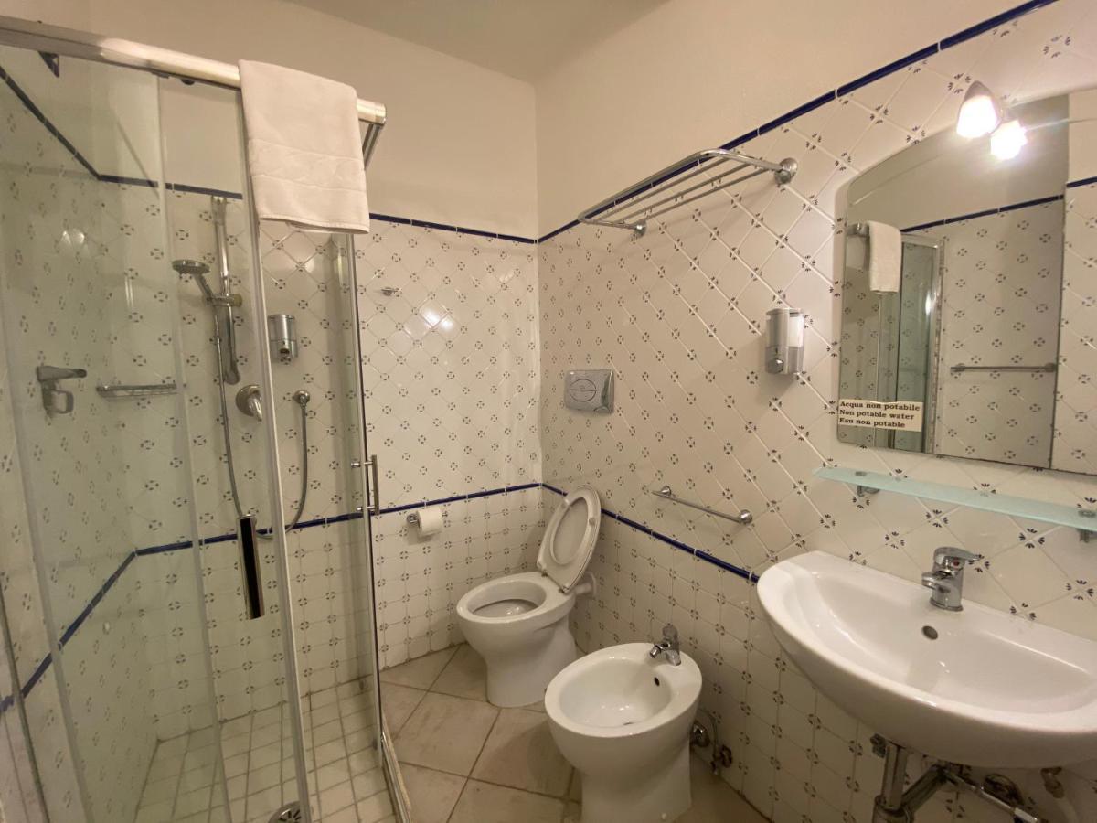 B&B Petite Maison Posada  Esterno foto
