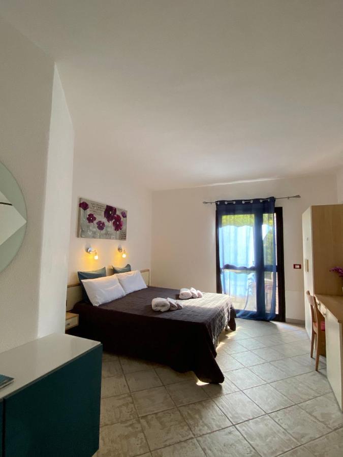 B&B Petite Maison Posada  Esterno foto