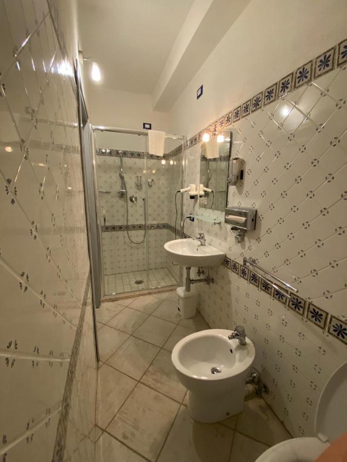 B&B Petite Maison Posada  Esterno foto